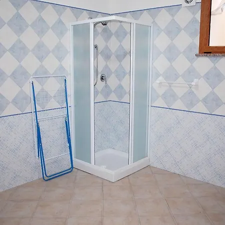 Appartement Con Veranda E Aria Condizionata A C62 Maladroxia